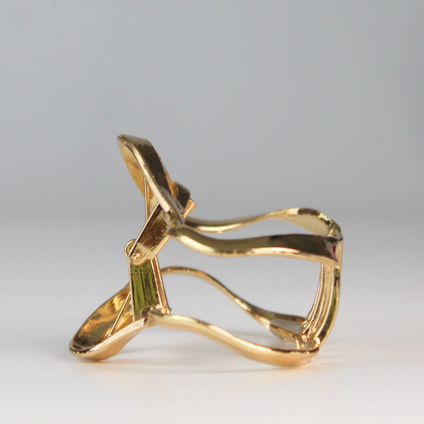 The Waveform Clip - TressLove