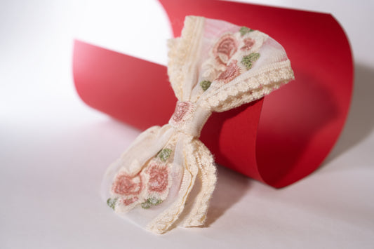 Floral Lace Bow Barrette - TressLove