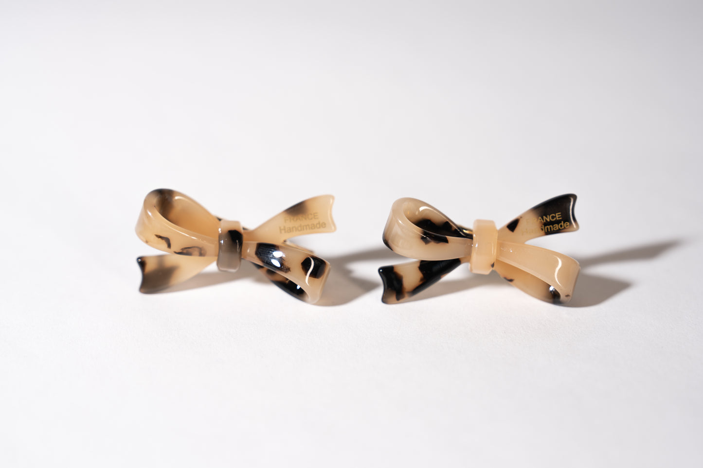 Vintage Love Bow Hair Pin - TressLove