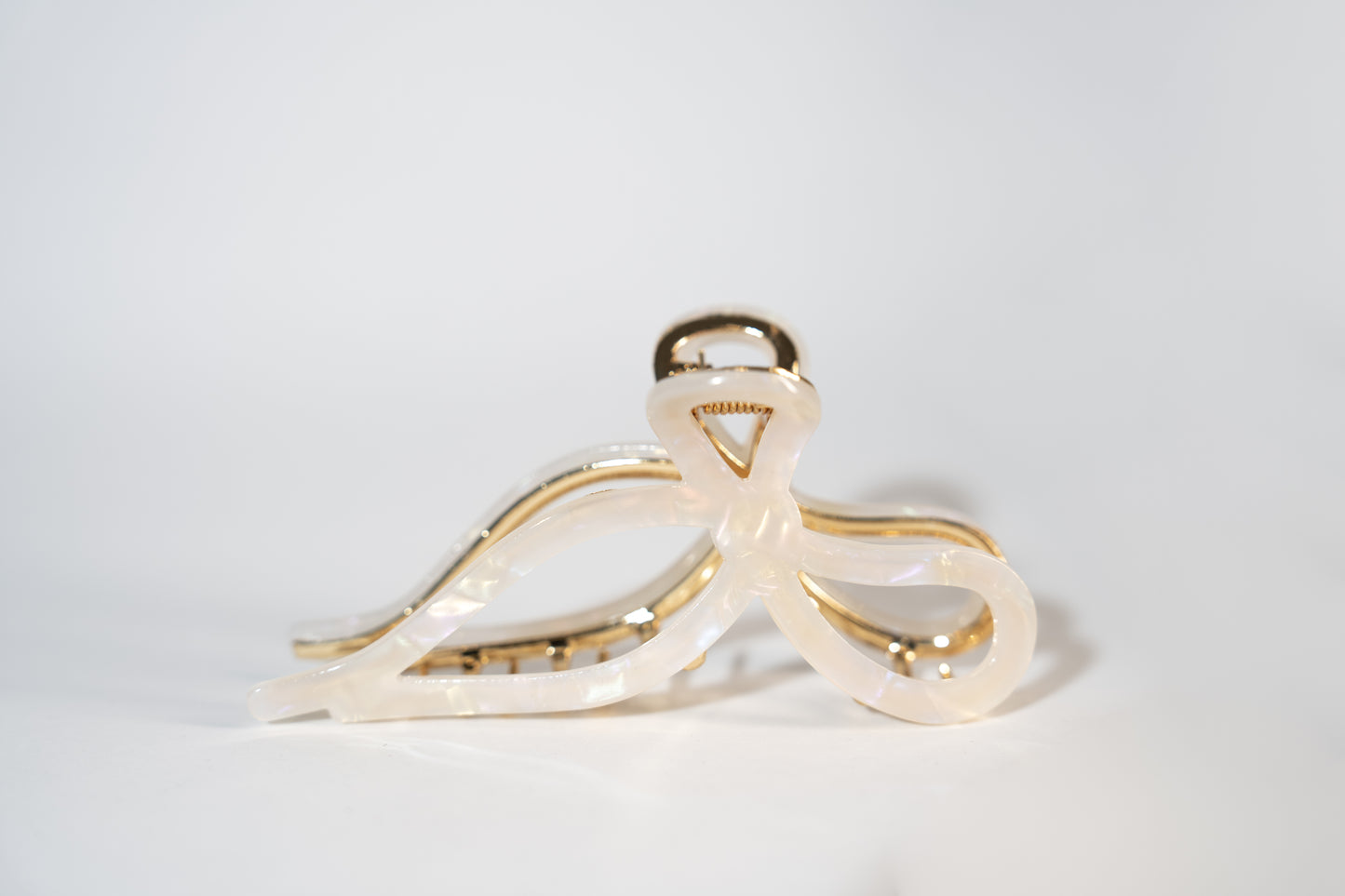 Bow Knot Acetate Metal Teeth Claw Clip - TressLove