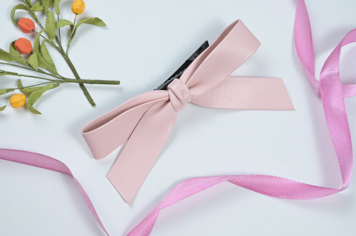 Faux Leather Bow Knot Hair Pin