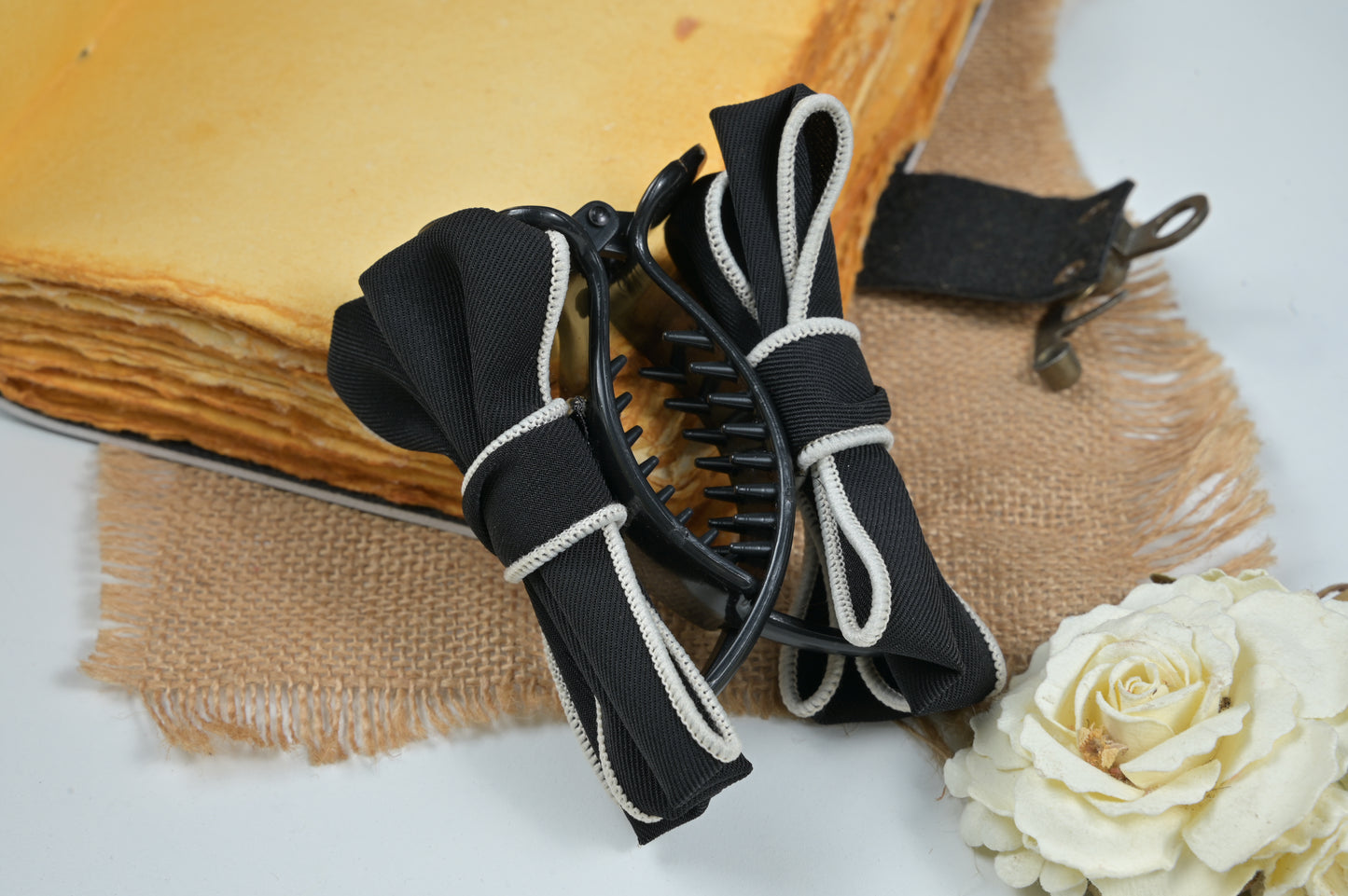 Bow Knot Side Claw Clip