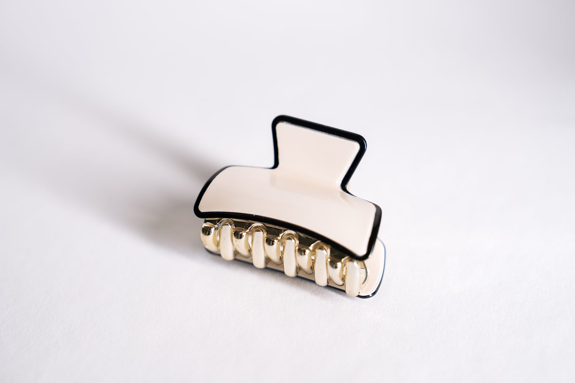 Chic Claw Clip - TressLove
