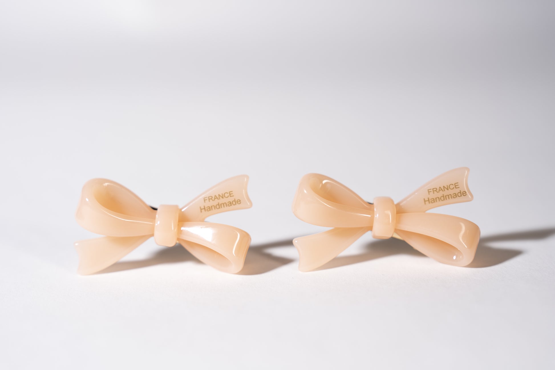 Vintage Love Bow Hair Pin - TressLove