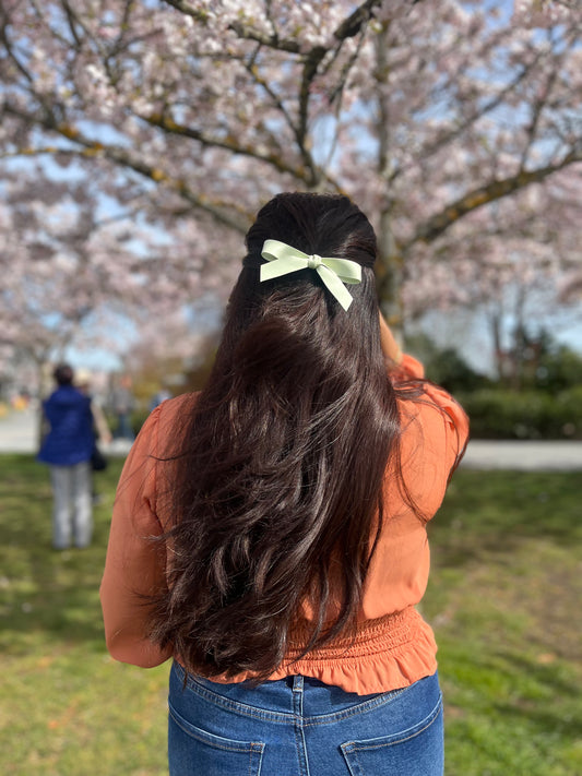 Faux Leather Bow Knot Hair Pin
